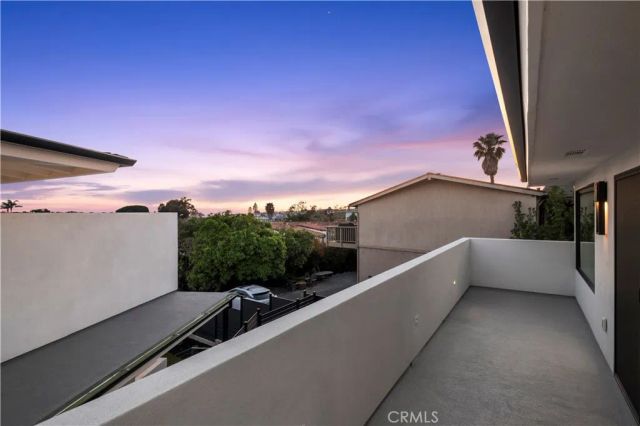 405 Serra Drive, Corona Del Mar, CA 92625