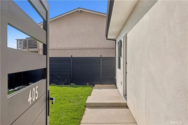 405 Serra Drive, Corona Del Mar, CA 92625