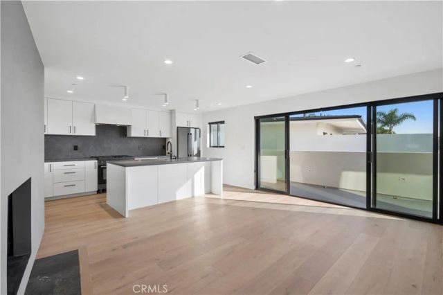 405 Serra Drive, Corona Del Mar, CA 92625