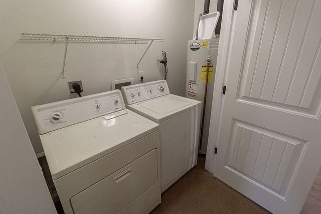 1409 PARIS RD 201, Columbia, MO 65201