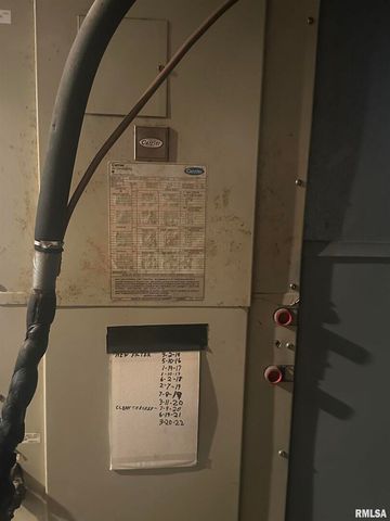 906 BELLE Avenue, Pinckneyville, IL 62274