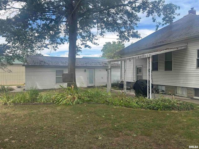 906 BELLE Avenue, Pinckneyville, IL 62274