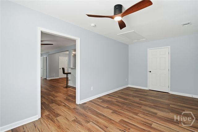 23 Brookview Drive, Savannah, GA 31406