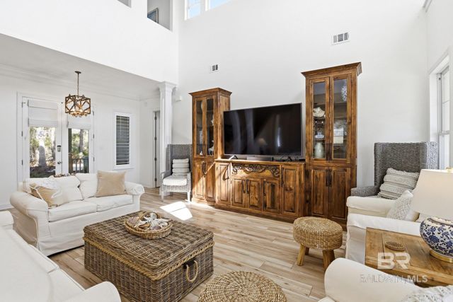 9343 Savane Park, Gulf Shores, AL 36542