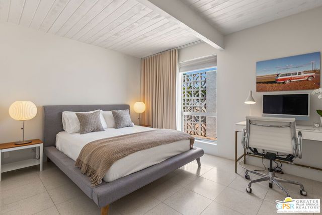 2129 George Drive, Palm Springs, CA 92262