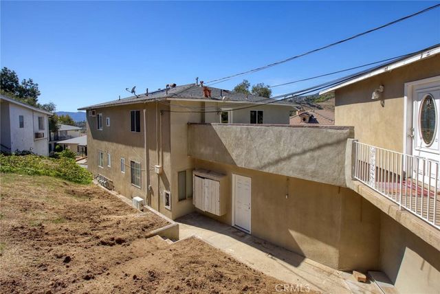 1817 Verdugo Loma, Glendale, CA 91208