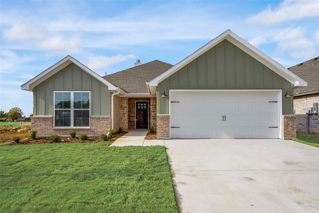 107 Maverick Trail, Valley View, TX 76272