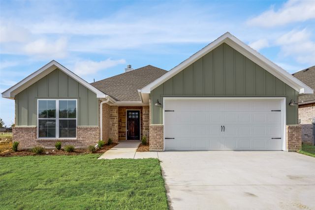 107 Maverick Trail, Valley View, TX 76272