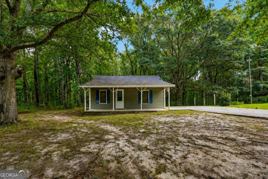 678 N Burnt Hickory Road, Douglasville, GA 30134