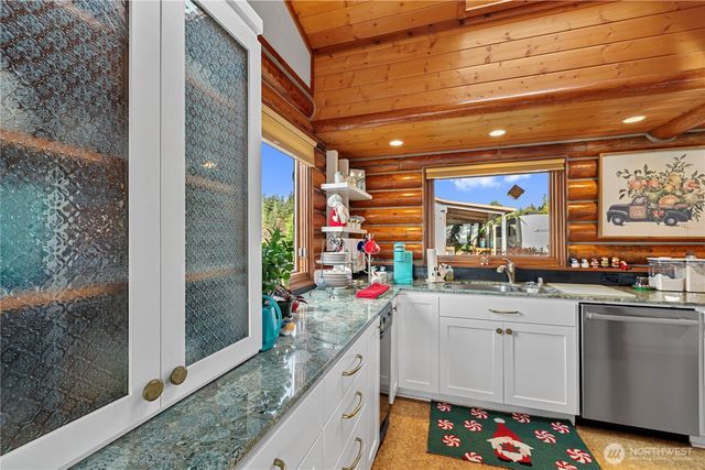 169 David Street, Camano Island, WA 98282