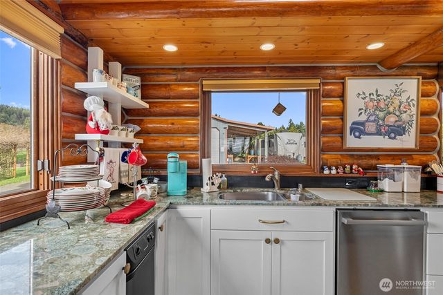 169 David Street, Camano Island, WA 98282