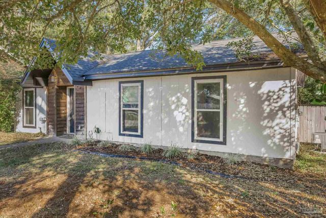 7714 Brook Meadow Pl, Pensacola, FL 32514