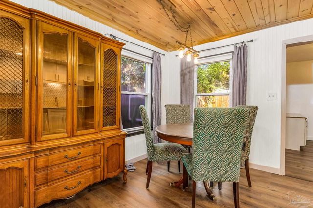 7714 Brook Meadow Pl, Pensacola, FL 32514