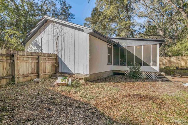 7714 Brook Meadow Pl, Pensacola, FL 32514