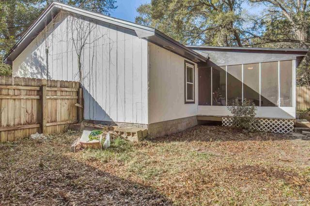 7714 Brook Meadow Pl, Pensacola, FL 32514