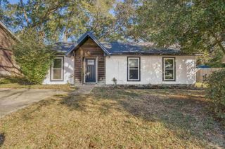 7714 Brook Meadow Pl, Pensacola, FL 32514