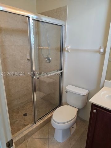 2853 SE 1st Dr 6, Homestead, FL 33033