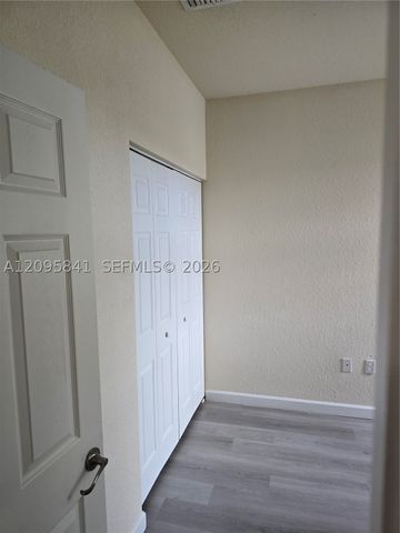 2853 SE 1st Dr 6, Homestead, FL 33033