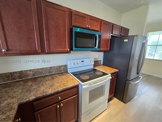 2853 SE 1st Dr 6, Homestead, FL 33033