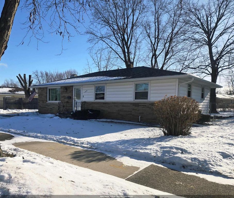 1419 W 3RD STREET, Kimberly, WI 54136