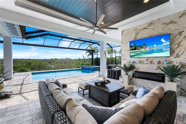 8931 Nevis WAY, Naples, FL 34112