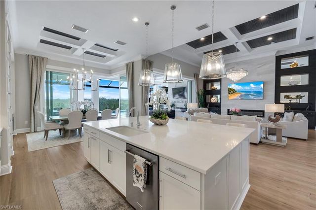 8931 Nevis WAY, Naples, FL 34112