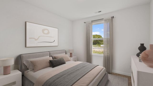 549 Cressmoor Boulevard, Hobart, IN 46342