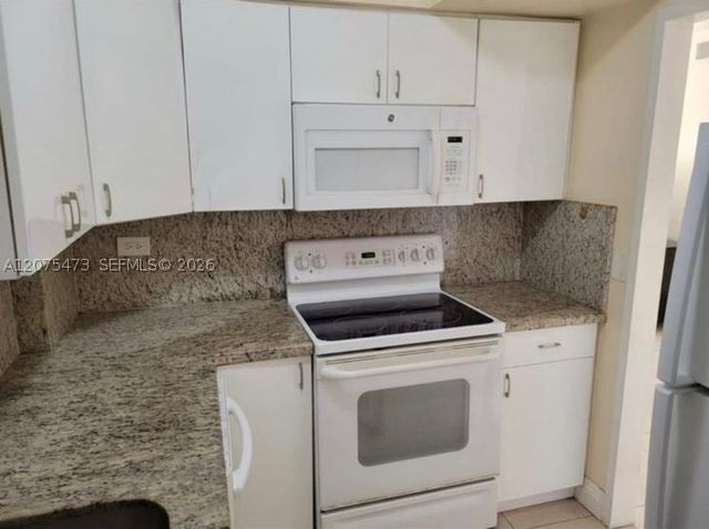 7441 Wayne Ave 3O, Miami Beach, FL 33141