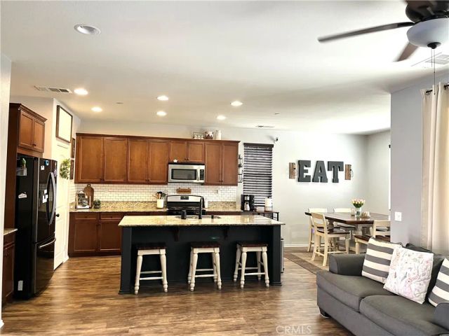 13241 Yarmouth Court, Victorville, CA 92394