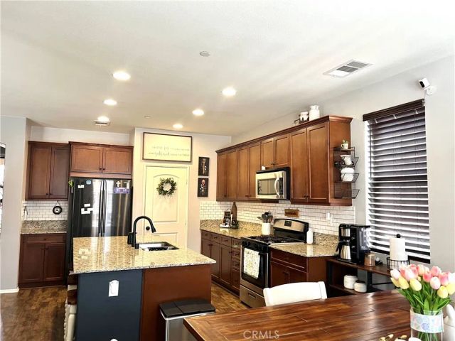 13241 Yarmouth Court, Victorville, CA 92394