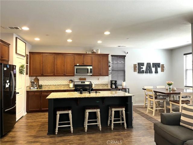 13241 Yarmouth Court, Victorville, CA 92394