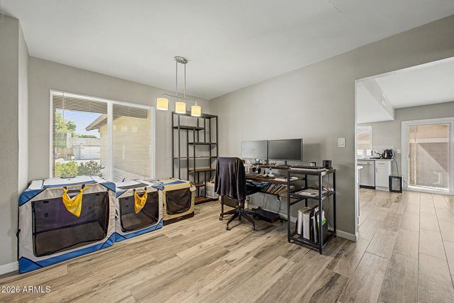 11210 N 52ND Avenue, Glendale, AZ 85304