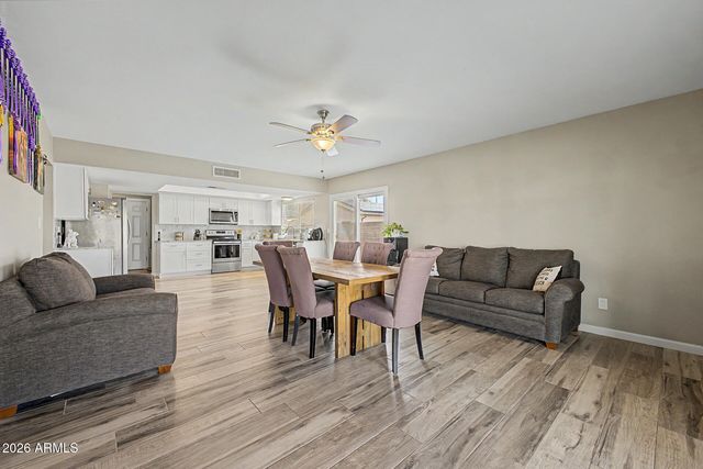 11210 N 52ND Avenue, Glendale, AZ 85304