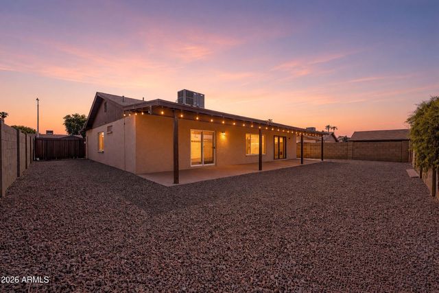 11210 N 52ND Avenue, Glendale, AZ 85304