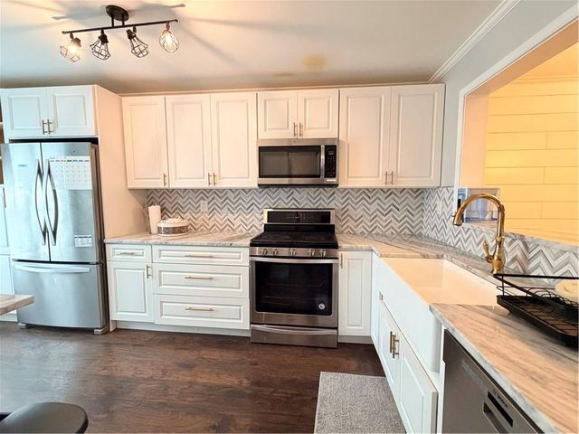 1196 Weatherstone Drive NE, Atlanta, GA 30324