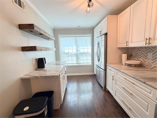 1196 Weatherstone Drive NE, Atlanta, GA 30324