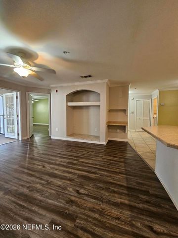 3591 KERNAN Boulevard S 323, Jacksonville, FL 33224