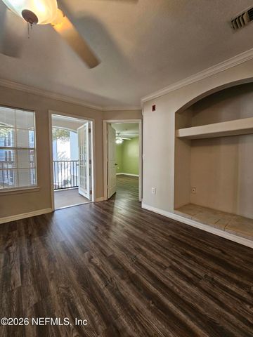 3591 KERNAN Boulevard S 323, Jacksonville, FL 33224