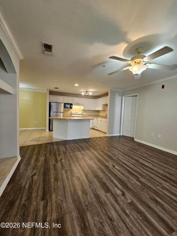 3591 KERNAN Boulevard S 323, Jacksonville, FL 33224