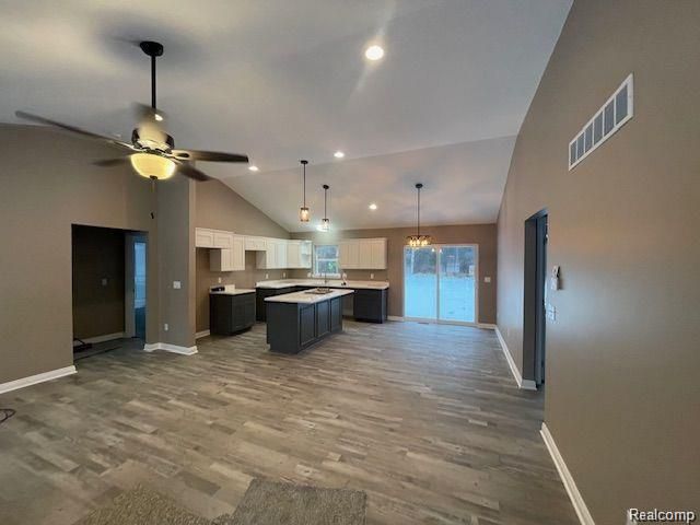 1111 Allen Road, Kimball Township, MI 48074