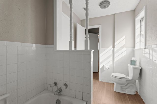 403 Poplar Street, Levelland, TX 79336