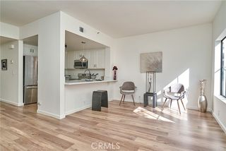 720 W 4th 305, Long Beach, CA 90802