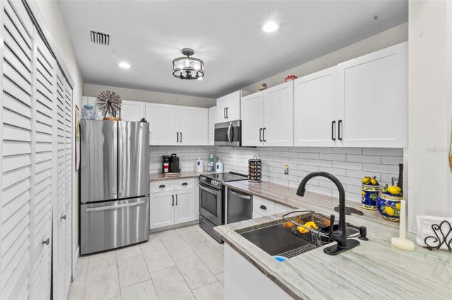 3300 LOVELAND BOULEVARD 1001, Punta Gorda, FL 33980