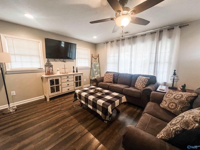 4104 Hwy 77, Southside, AL 35907