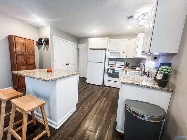 4104 Hwy 77, Southside, AL 35907