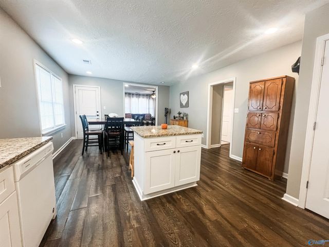 4104 Hwy 77, Southside, AL 35907