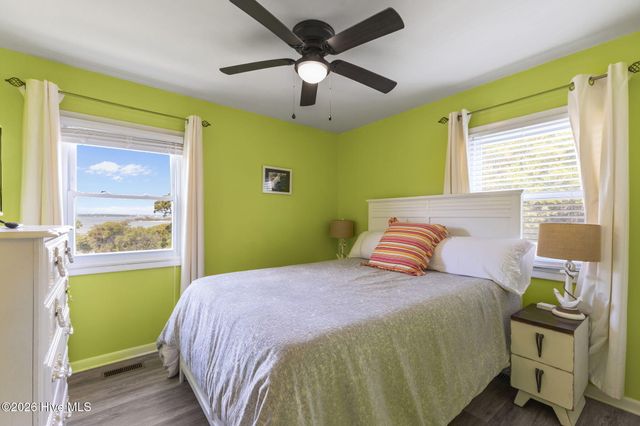 4804 Emerald Drive, Emerald Isle, NC 28594