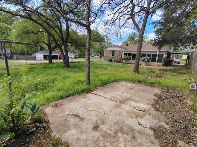 600 Thompson St, Kilgore, TX 75662