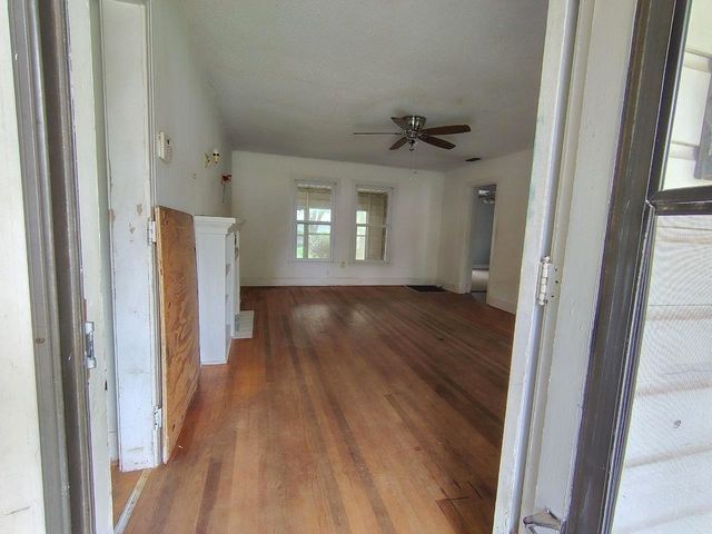 600 Thompson St, Kilgore, TX 75662