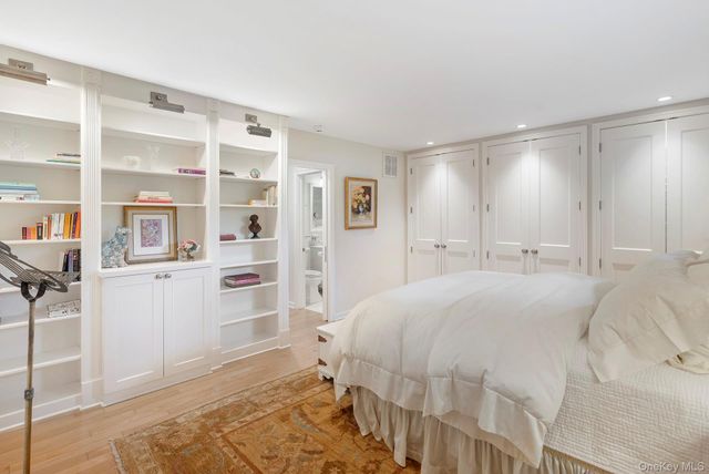 514 Pantigo Road 5, East Hampton, NY 11937